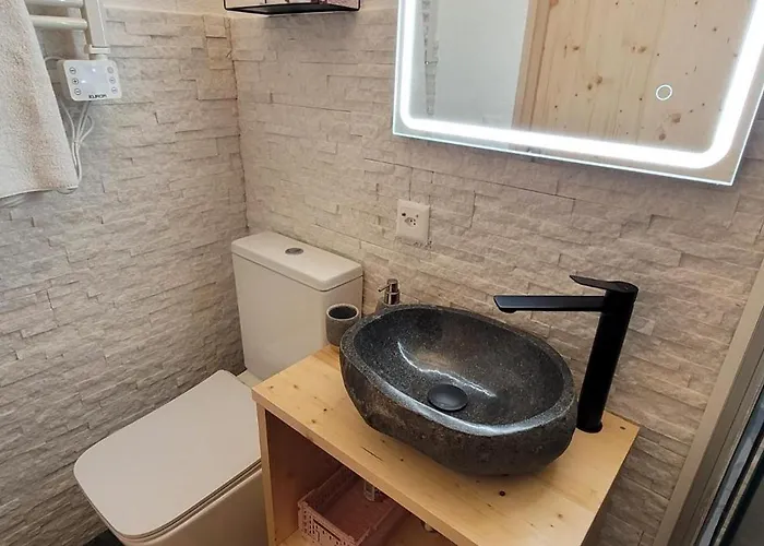 Appartement Chez Claudine Et Charles - *