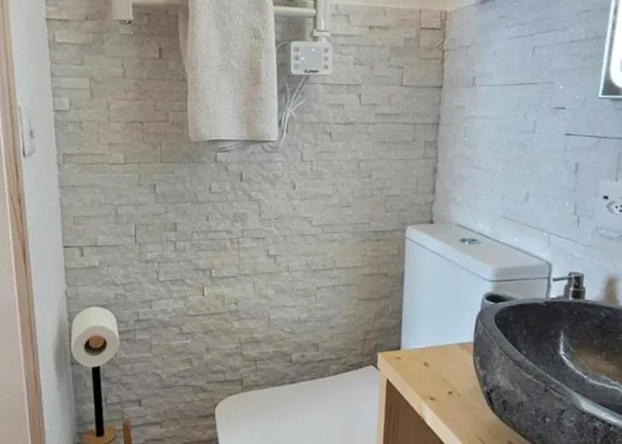 Chez Claudine Et Charles - Appartement *